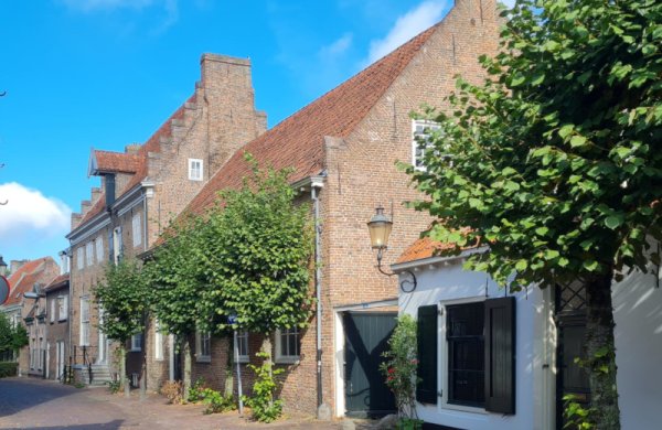 muurhuizen 159 165 schoonderbeek